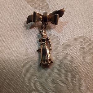 Vintage Whiting and Davis brooch